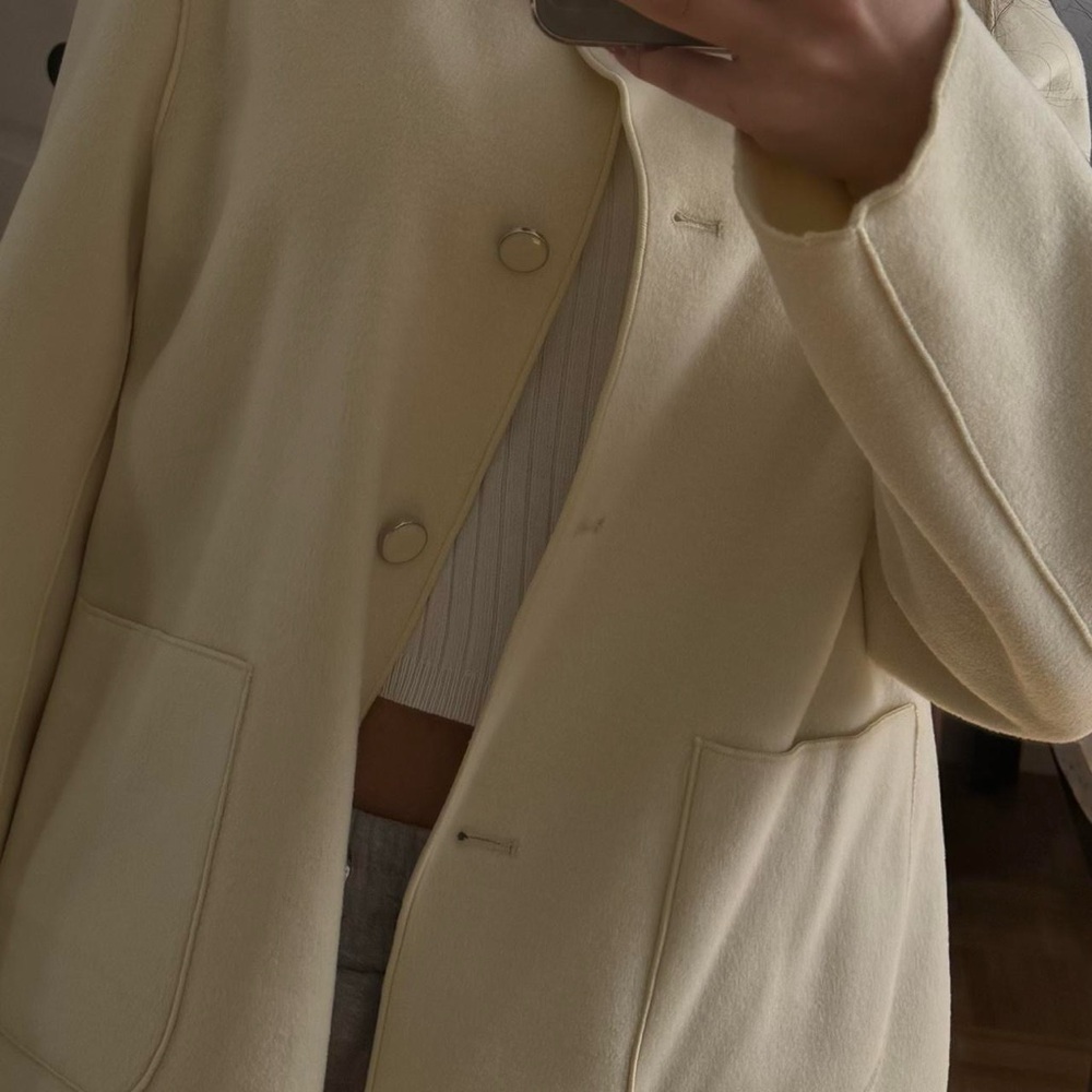 Elegant Cream Women's Jacket